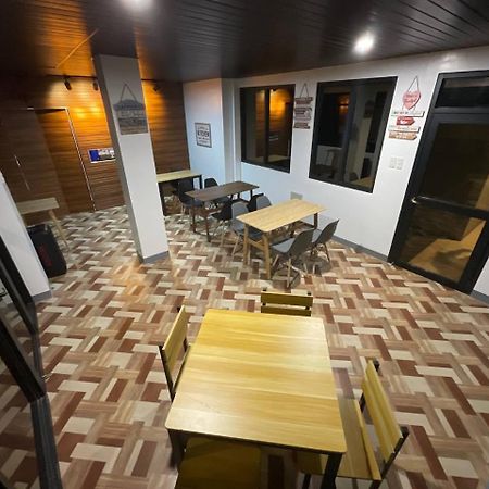 Halajo Bnb Transient Laoag Eksteriør bilde